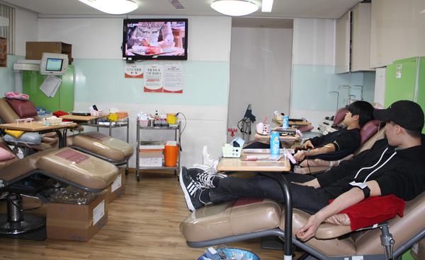 문화공간으로 거듭난 헌혈카페로 오세요~